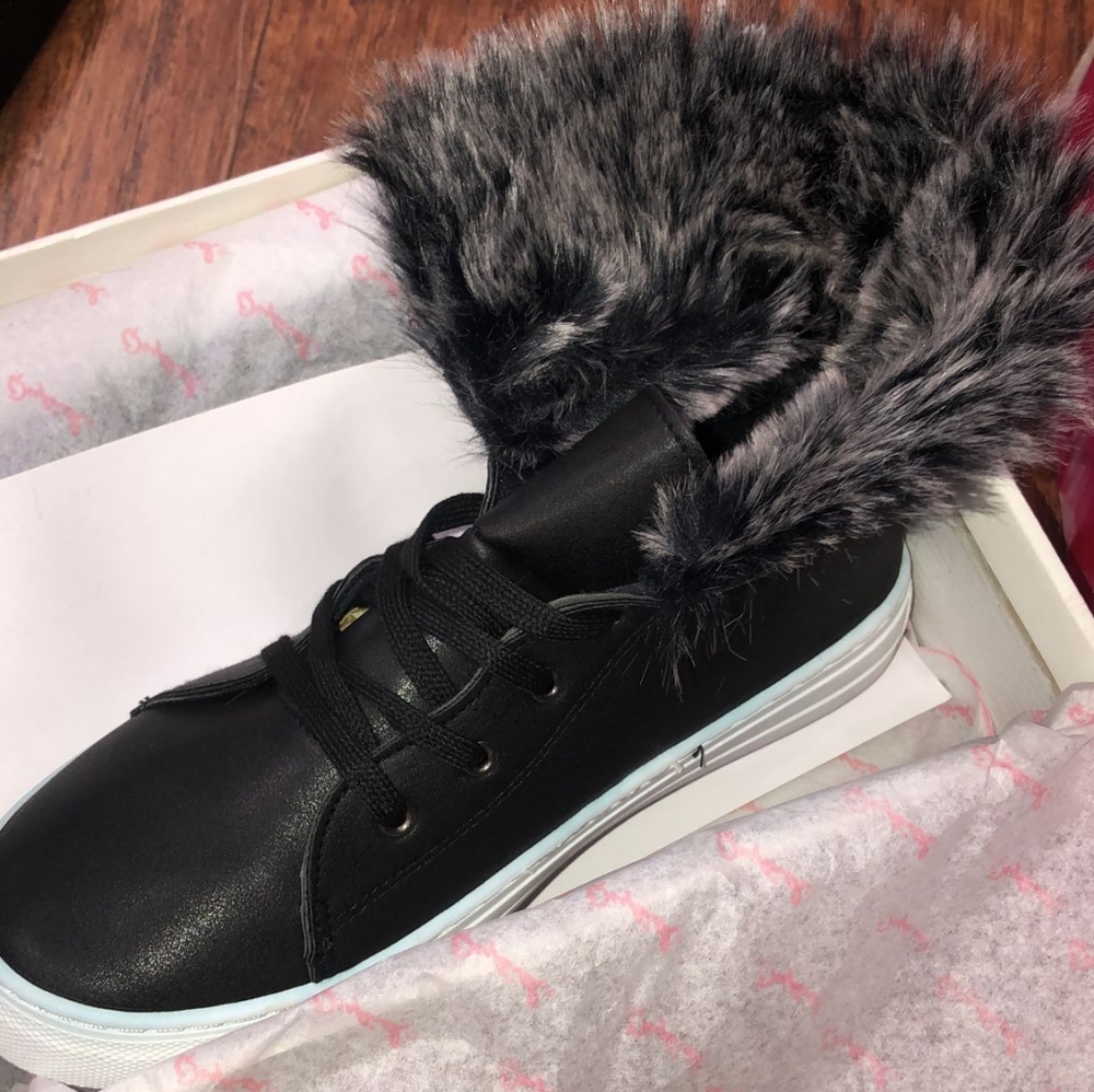 Women shoes